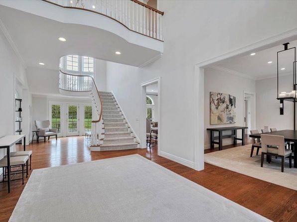 30 Morris Lane, Scarsdale, NY 10583