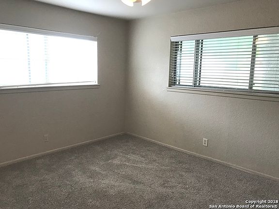 4th image of 209 W Silver Sands Dr APT 1