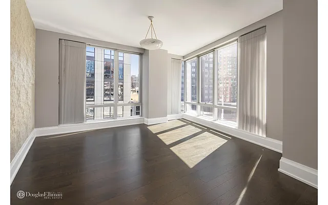 Rented by Douglas Elliman | media 4