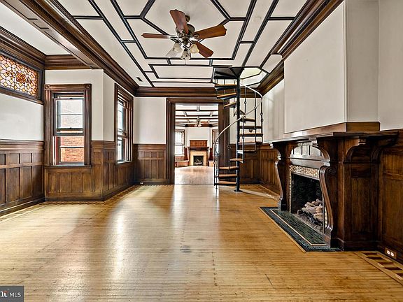 3rd image of 1524 Pine St #3