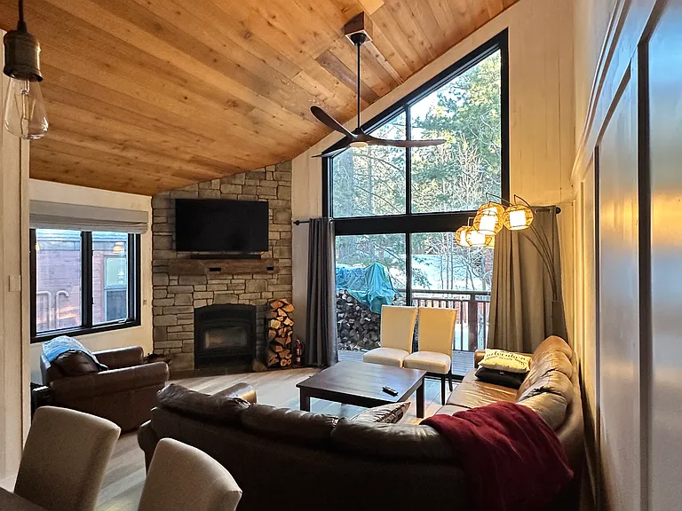 3005 Meridian Blvd #2 — Photo 4