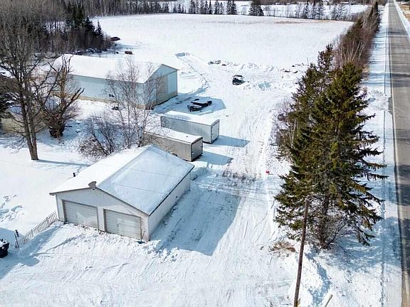 4th image of 9764 Zim Rd