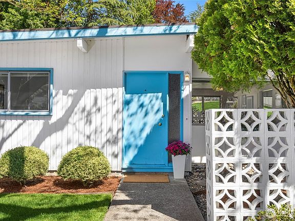4th image of 3772 78th Avenue SE