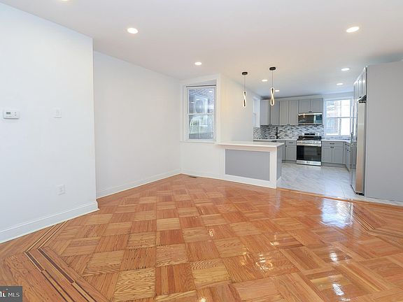 5th image of 6635 N Smedley St