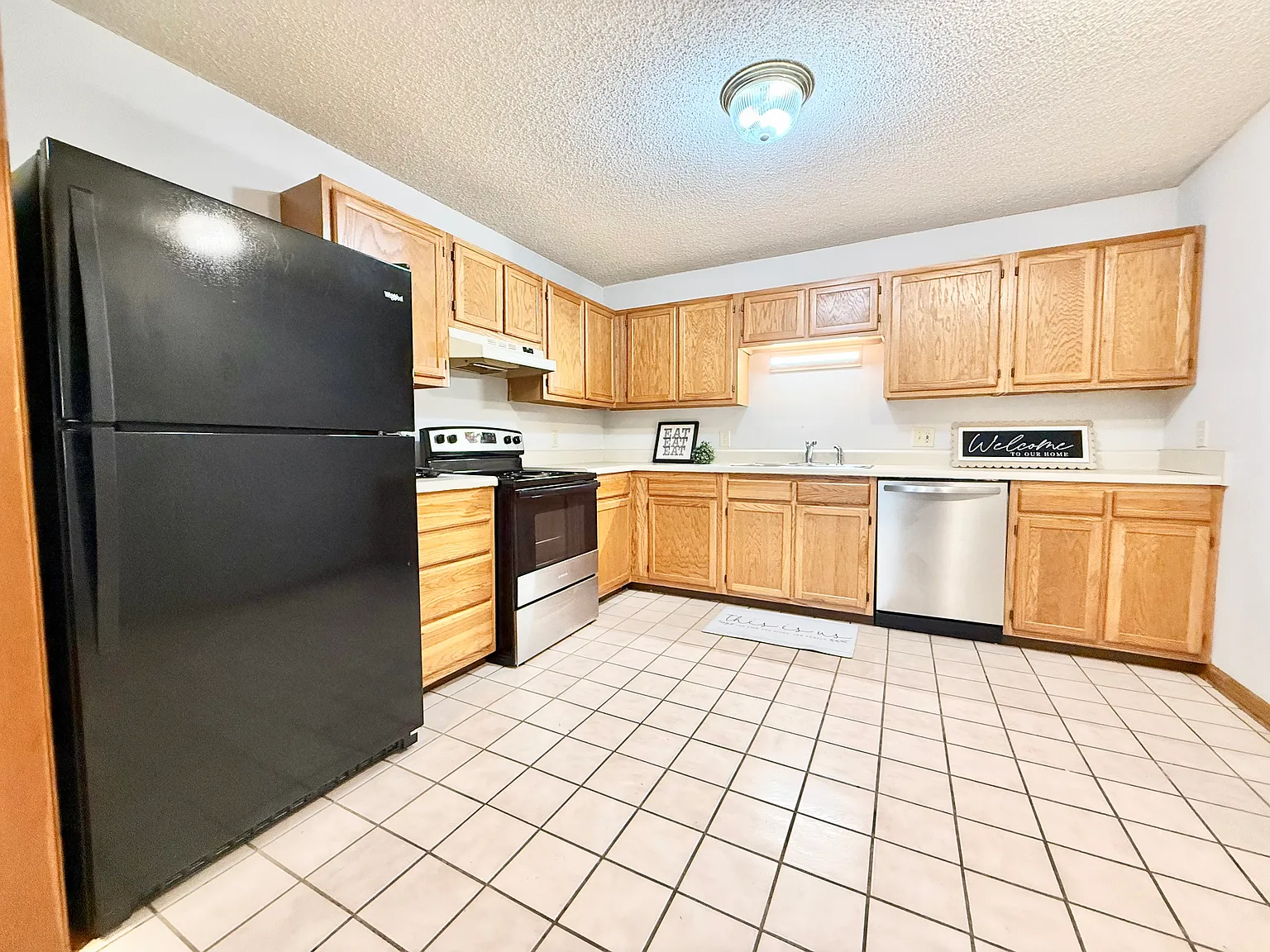 103 Mountain View Dr — Photo 4