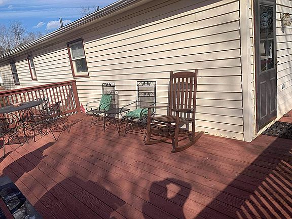 3rd image of 12141 Riverview Dr