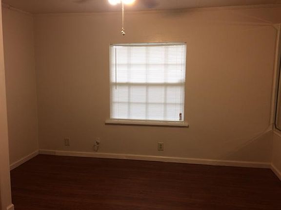 5th image of 278 SW McFarlane Ave