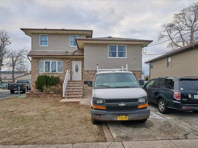 231 New York Avenue, Westbury, NY, 11590