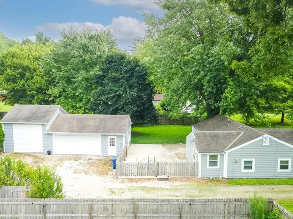 7066 Norwood Dr, Grove City, OH 43123