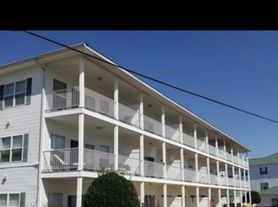 5799 Bay Village Dr