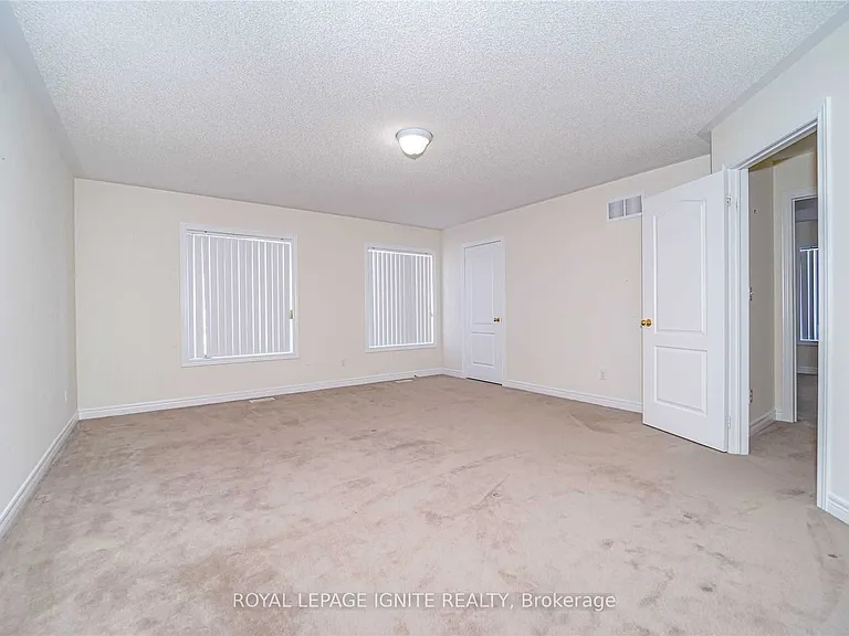 26 Ironshield Dr #UPPER — Photo 24