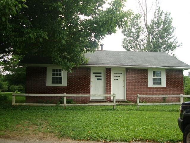 2nd image of 4273 S Wilson Rd