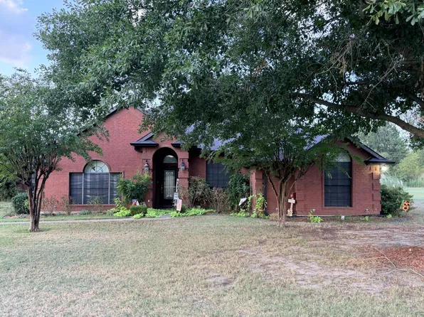 313 An County Rd #2145, Palestine, TX 75801