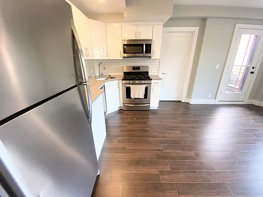 Rented by Corcoran | media 15