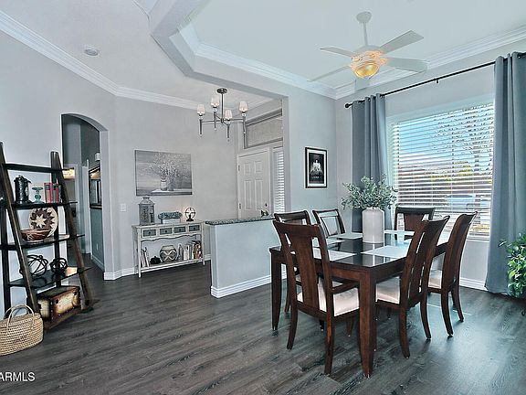 5th image of 1072 E WINGED FOOT Drive