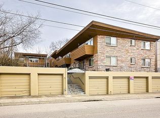 128 12th Ave E, Seattle, WA 98102