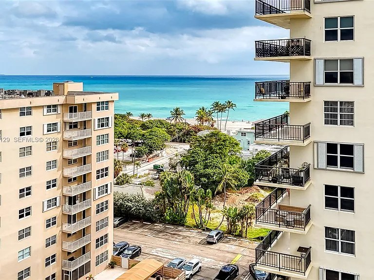 1400 S Ocean Dr #802 — Photo 34