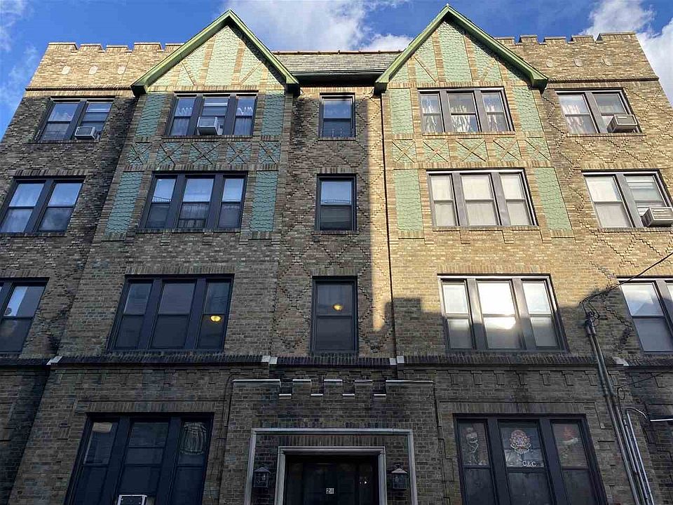 1st image of 55 Corbin Ave APT 45