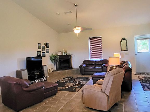 5th image of 5 Indian Trails Ln