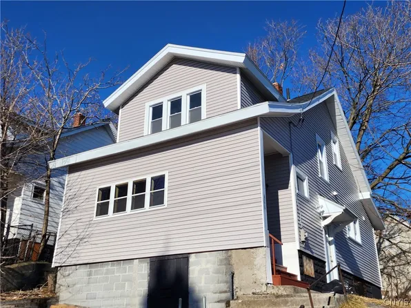606 Carbon St, Syracuse, NY 13208