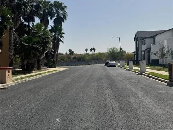 6624 N 4th St, McAllen, TX 78504