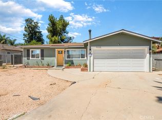 9035 Bellegrave Ave, Riverside, CA 92509