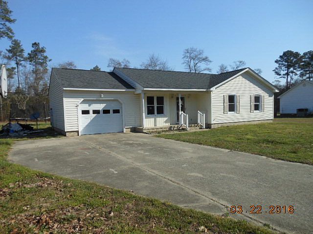 1st image of 114 Queen Dr