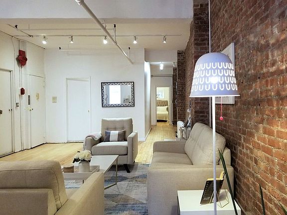 2nd image of 11 W 17th St #3H