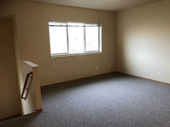 4th image of 1155 Mill St #1157