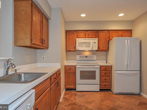 2nd image of 7505 Ashby Ln Unit D