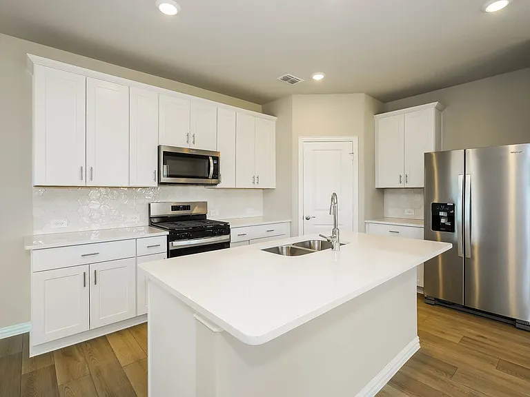 1223 Paintbrush Dr — Photo 7
