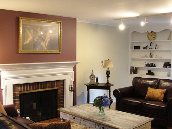 Living room (back to front)