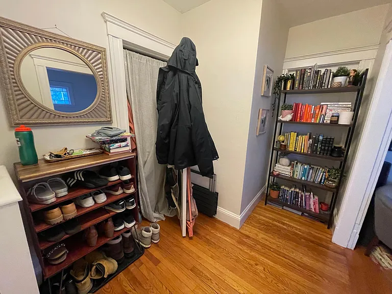 278 Willis Ave — Photo 10