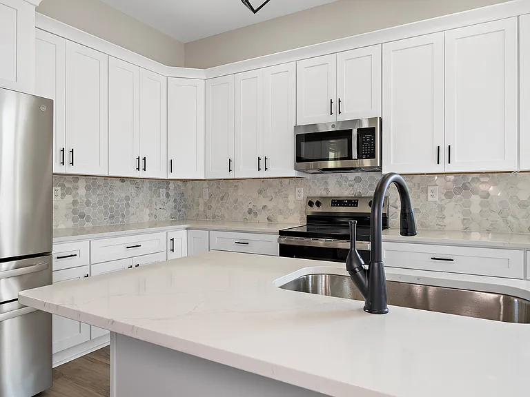 4529 Alliance Rd — Photo 5