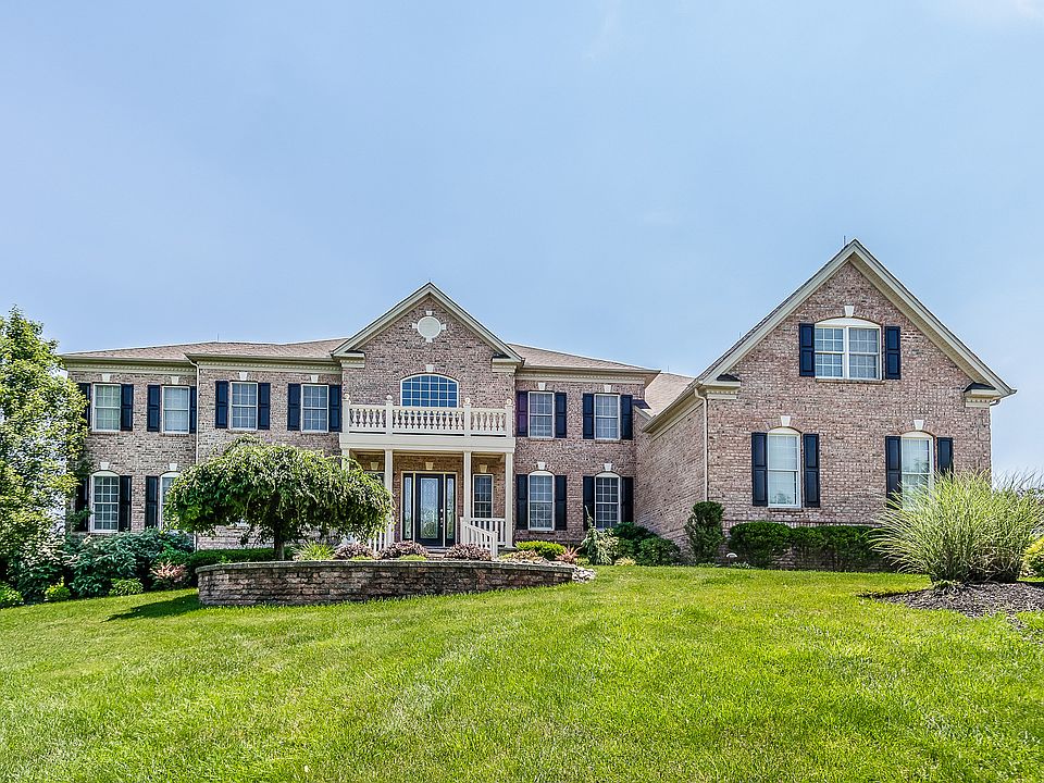 1st image of 125 Jane Chapman Dr W