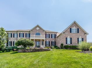125 Jane Chapman Dr W, Wrightstown, PA 18940