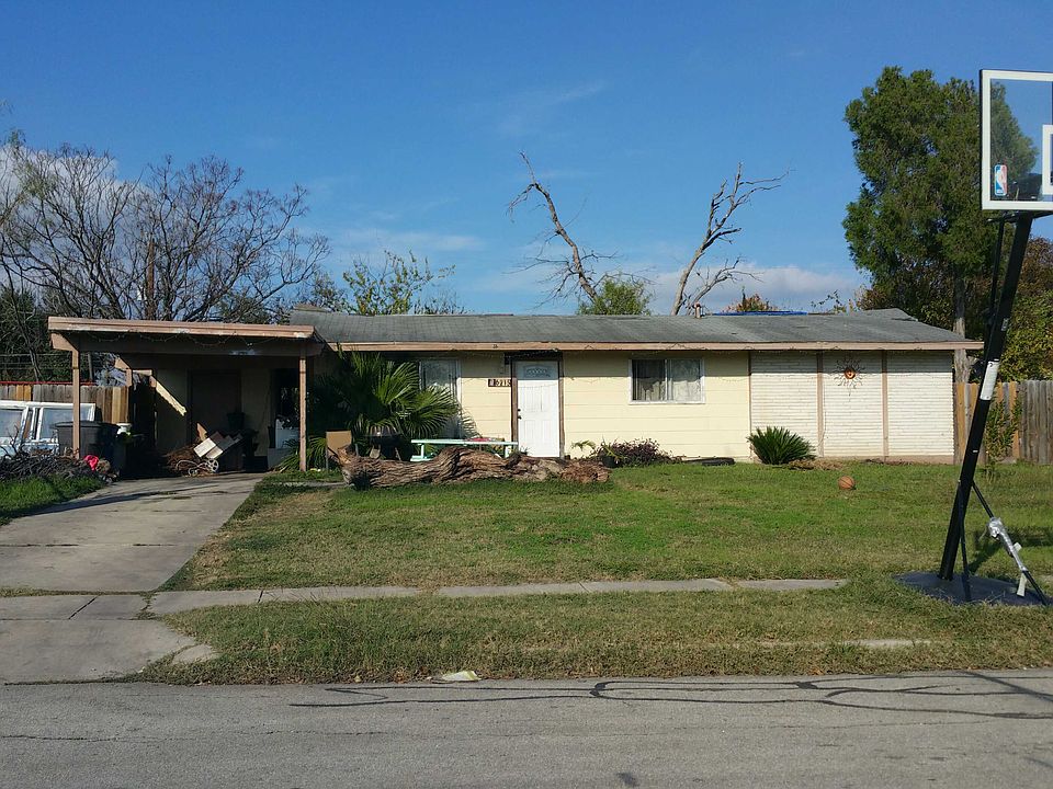 1st image of 6215 Birch Valley Dr