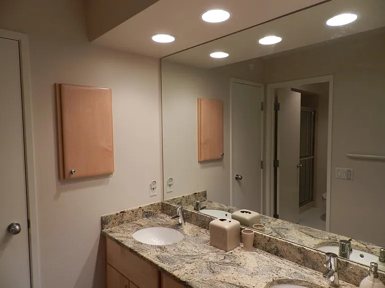 555 Kirkland Way — Photo 14