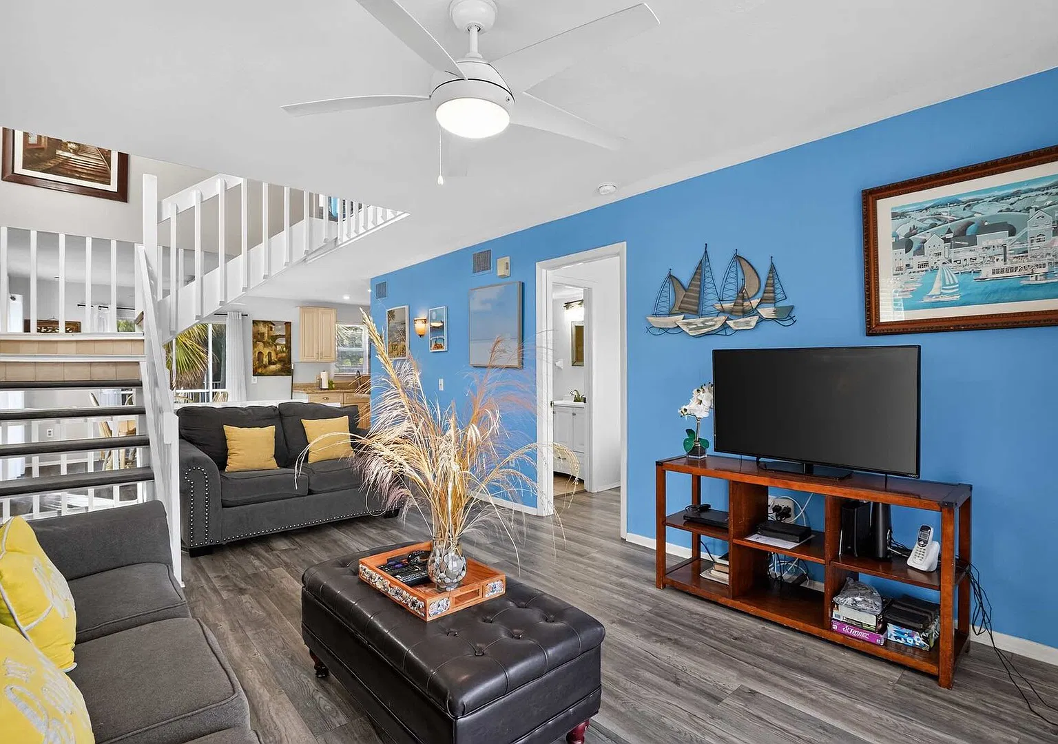 Steps to Beach, Shared Heated Pool, 4 Decks, Game Room — Photo 3