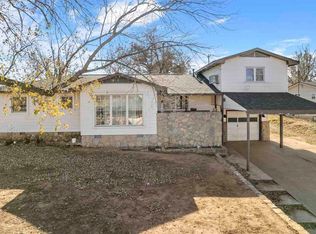 10 Camden Way, Perry, OK 73077