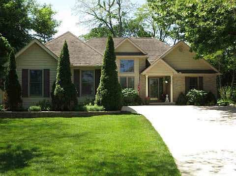 1st image of 702 W Caneel Ct