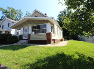 512 S Evans St, Bloomington, IL