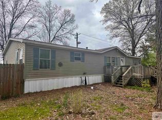 10 Hobbs Ln, Hooks, TX 75561