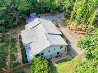 28 Coon Tail Rd, Blairsville, GA 30512