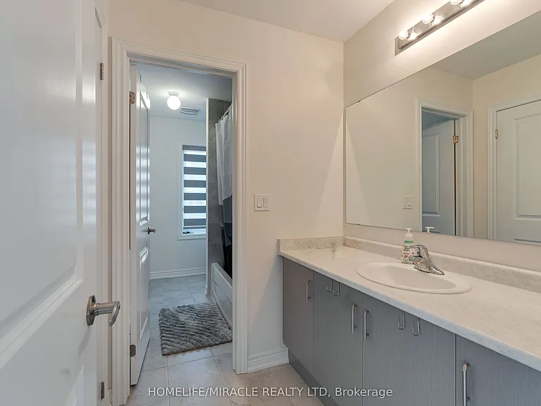 1429 Davis Loop — Photo 25