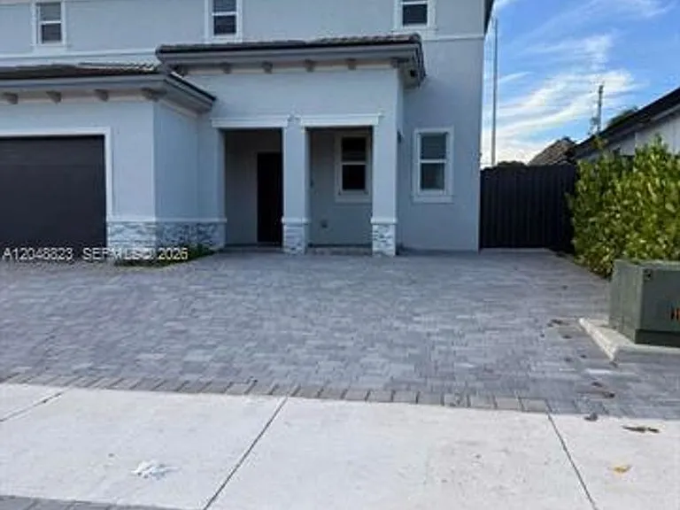 13623 SW 184th Ter #13623 — Photo 23