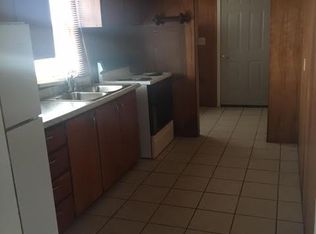 106 Juneau Ave, Dodge City, KS 67801