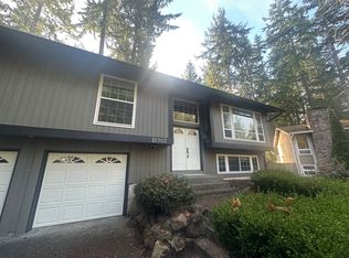 12203 82nd Ave NE, Kirkland, WA 98034