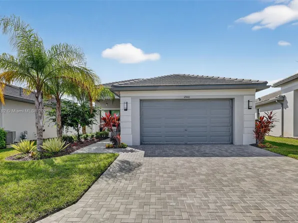 12446 SW Alongshore Dr, Port Saint Lucie, FL 34987