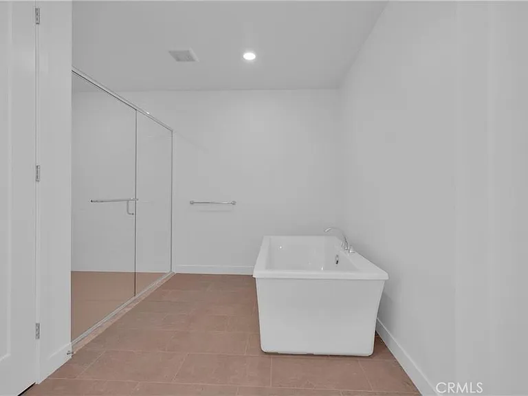 3614 Rivington — Photo 11